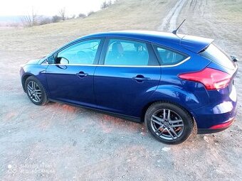 Ford focus - 1