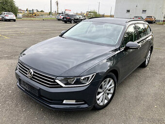 Volkswagen Passat Variant 2.0 TDI Business DSG - 1