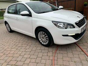 Peugeot 308 1,2 Pure tech len 15000km