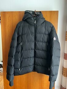 Moncler zimná bunda XL