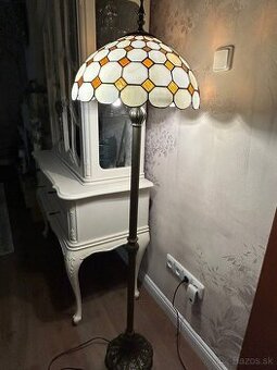 Lampa Tiffany štýlu