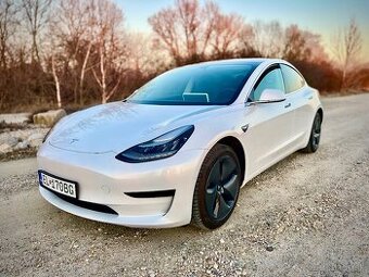 Tesla Model 3 Standard Range Plus 2020 v záruke DPH