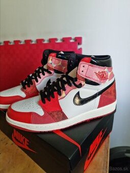 Jordan 1 Retro High OG
Spider-Man Across the Spider-Verse - 1