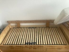 Drevená posteľ - dvojlôžko - 1