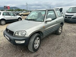 Toyota RAV4 2.0i 16v 4x4 KLIMATIZACIA ALU