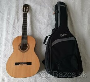 klasicka gitara 4/4 ORTEGA - 1