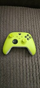 Xbox series gamepad (ovladac) - 1