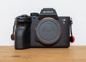 Sony A7R4