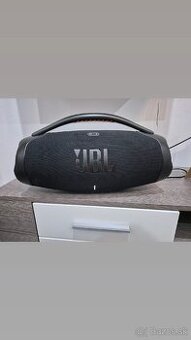 JBL Boombox 3