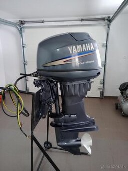 Lodný motor Yamaha 40 hp, elektrický štart