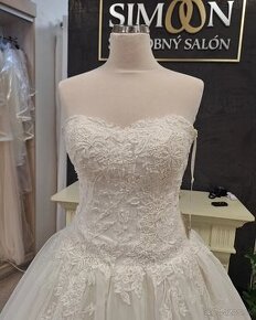 LA Sposa - Plasencia