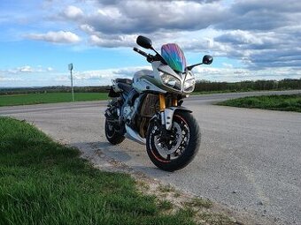 Yamaha Fz1 Fazer 🏍️ - 1