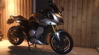 Yamaha Fz1 Fazer