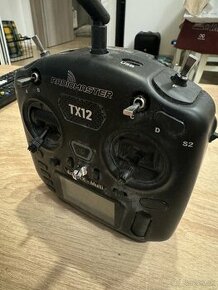 RADIOMASTER TX12 MK II ovladac