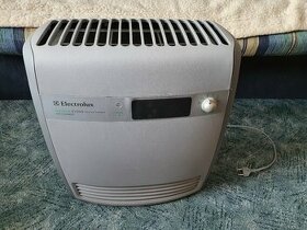 Čistička vzduchu Electrolux OXYGEN Z7040 + nové filtre