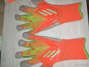 futbalove rukavice adidas predator 1.trieda