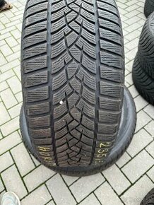 235/50R18 Goodyear