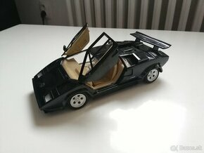 1:18 Lamborghini Countach