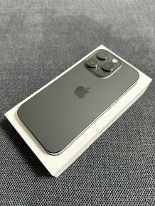 iPhone 15 Pro 256GB Black Titanium - 1