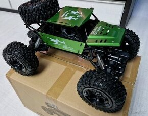 RC auto 4x4 1:8