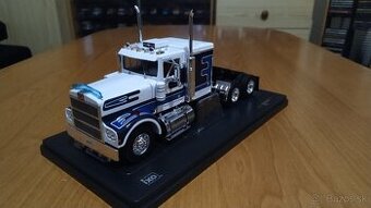 modely aut 1/43; Ford; Marmon; IXO