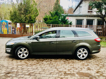 Predam Ford Mondeo kombi s poruchou prevodovky.