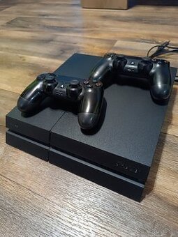 Playstation 4 - 1