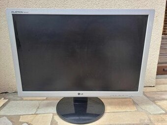 Predám funkcny monitor 22" LG - 1