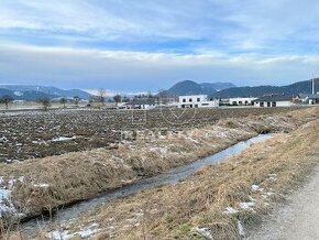 POZEMOK 778m2 V ÚZEMNOM PLÁNE OBCE LIPTOVSKÁ ŠTIAVNICI