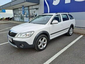 2012 Škoda Octavia Scout 4x4 2.0 TDI + WEBASTO - 1