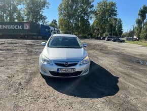 Astra J 1.6 85kw automat