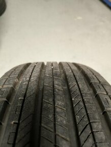 255/70 R16 Continental celoročné