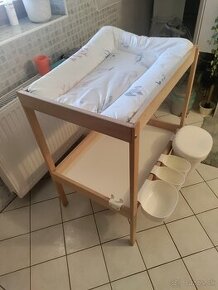 Prebaľovaci pult ikea