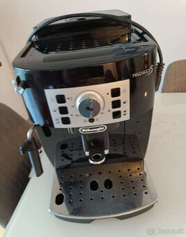 delonghi magnifica S