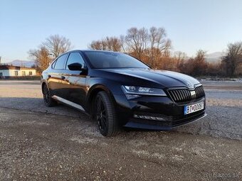 Skoda Superb 2.0 TSI Sportline 4x4 DSG Black Edition