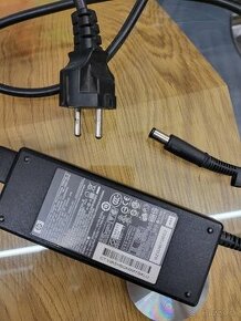 HP adaptér na notebook 90W 19V