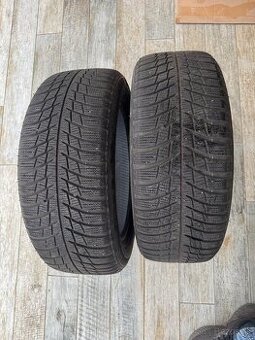 Zimne pneu 215/55 R17 Bridgestone