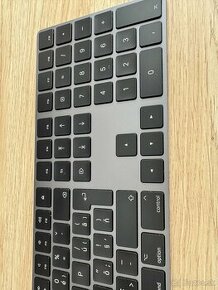 Apple Magic Keyboard sNumerickou klávesnicou - SK
