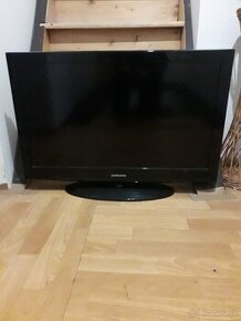 Televizor samsung 82cm