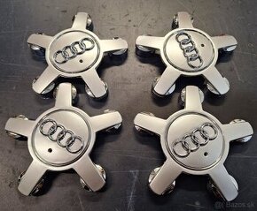 AUDI A4 A5 A6 A7  puklicky kryty kolies