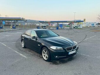 BMW rad 5 525d 2011 A/T