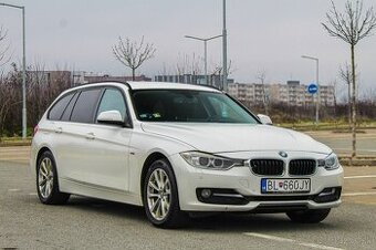 "Predané" BMW Rad 3 Touring 318d xDrive