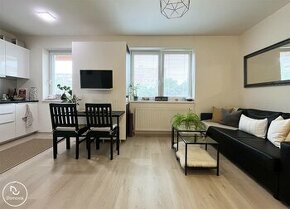 Štýlový 1 izbový apartmán na začiatku Petržalky