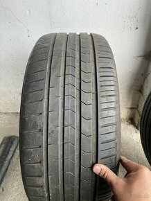 Letné Pneu 235/45r18 - 1