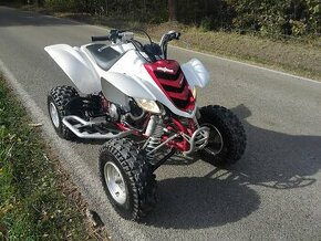 Yamaha raptor 660