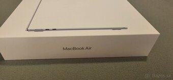 MacBook Air 13" M4 SK 2025 Nebeský modrý