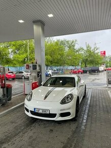 Porsche Panamera 3.0 V6 TDI 184kW - 1