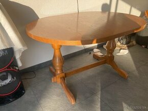 Stôl z tvrdého dreva - 1