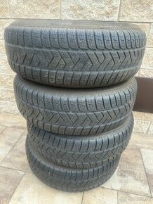 Pirelli 215/65 R16 - 1