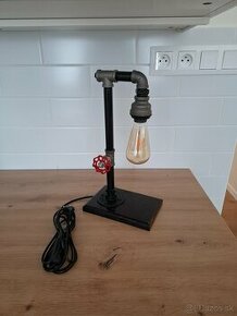 Vintage stolná lampa